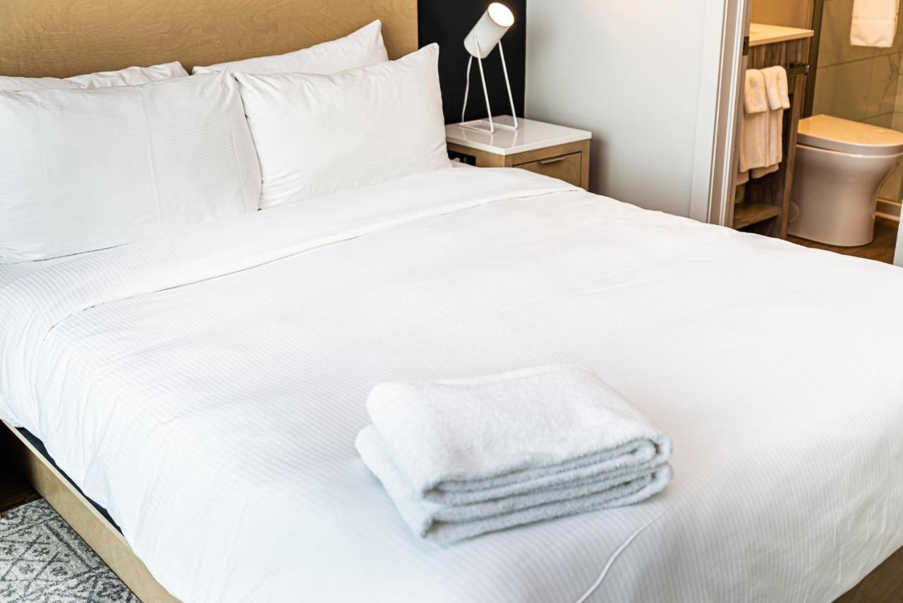 Werfy Luxury Apart-Hotel มอนทรีอัล ภายนอก รูปภาพ