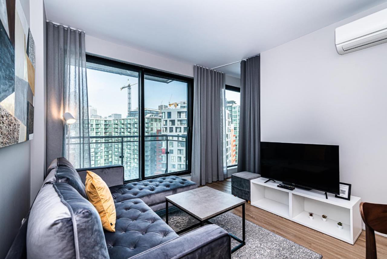 Werfy Luxury Apart-Hotel มอนทรีอัล ภายนอก รูปภาพ